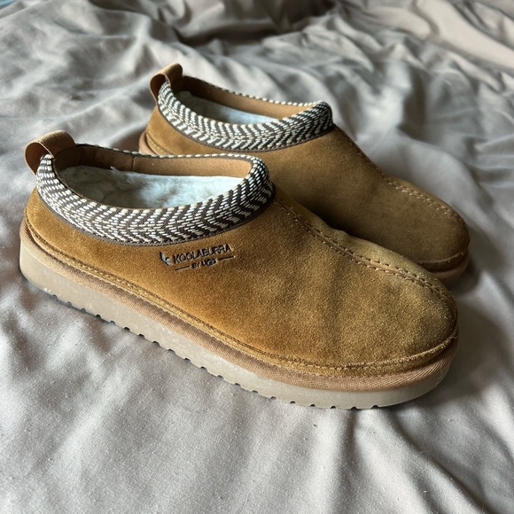 Koolaburra Tan Suede Slip-On with Patterned Trim - Picture 1 of 5